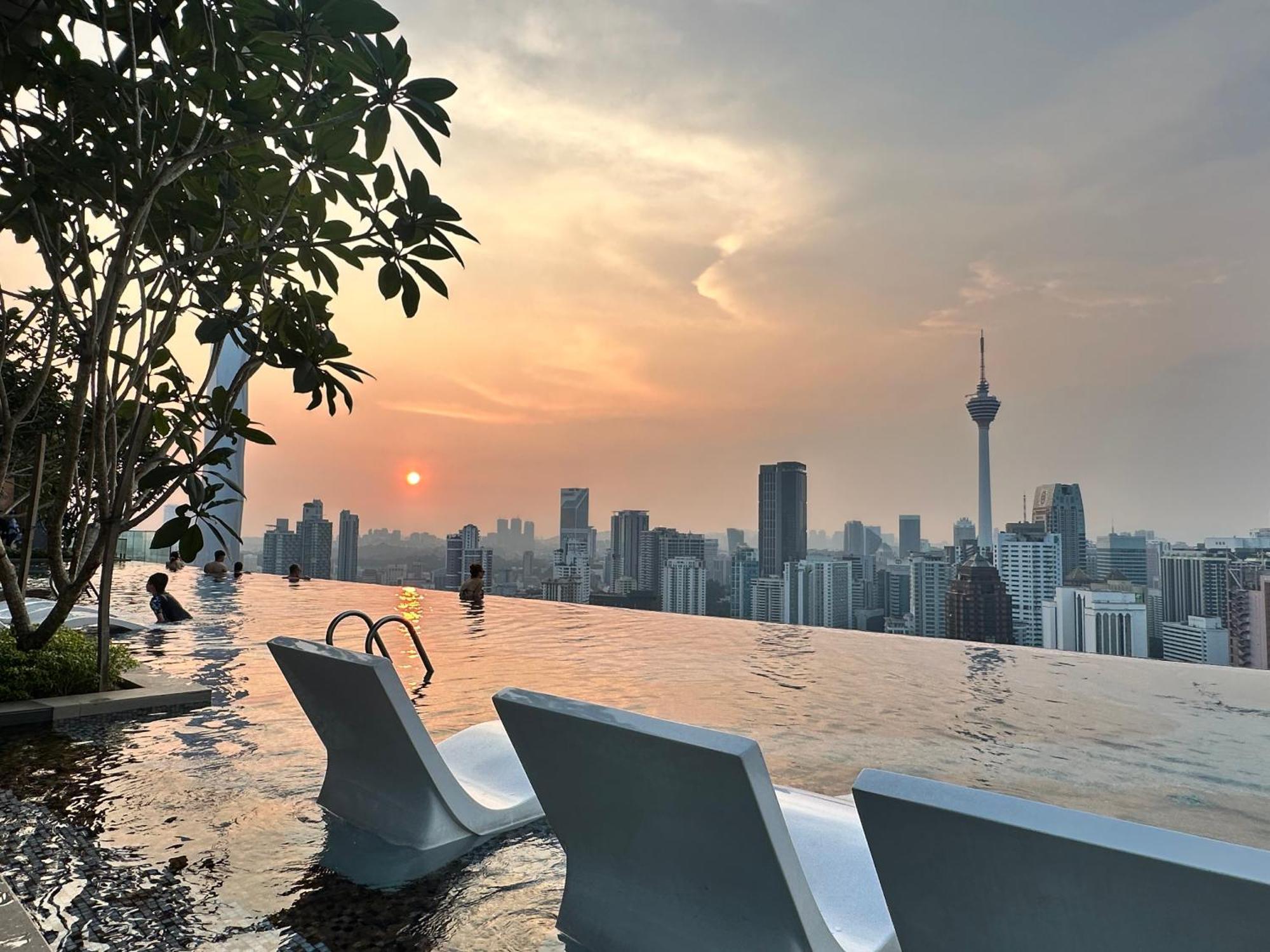 Axon Residence Suites Kl Kuala Lumpur Esterno foto
